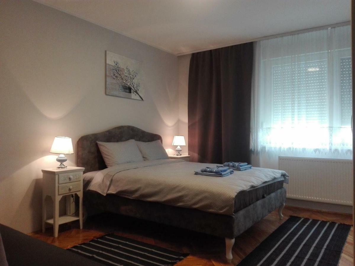 Apartman Ivan Vrdnik Buitenkant foto